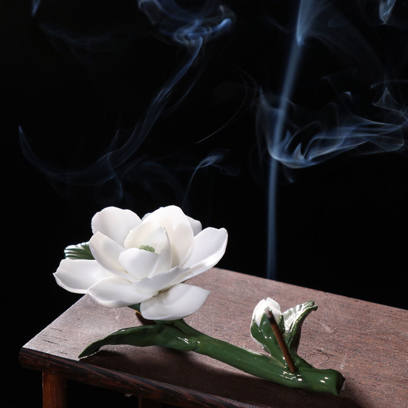 Ceramic white lotus incense stick 11.5*6.5*3cm