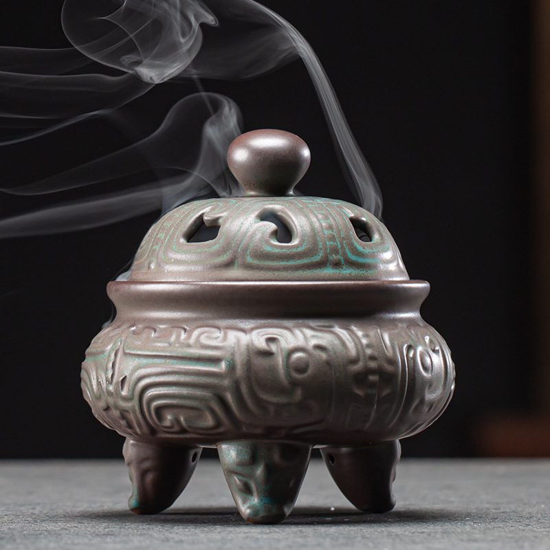 Ancient pattern three-legged incense burner - ausp