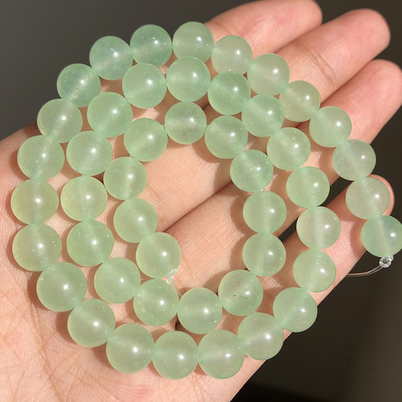 Light green 4mm about 91 pcs