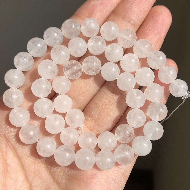 White 8mm about 46 pcs