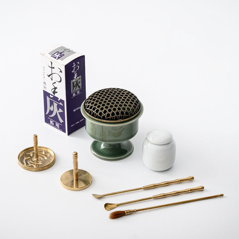 Yue Kiln Celadon Mesh Cover and Seal Set