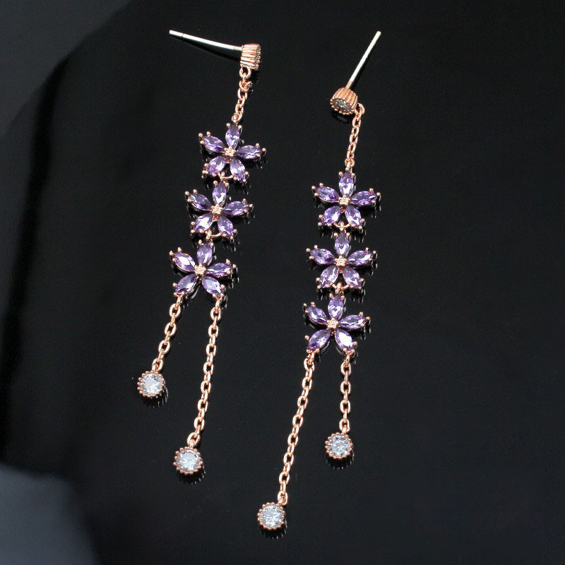 1:Drop Earring