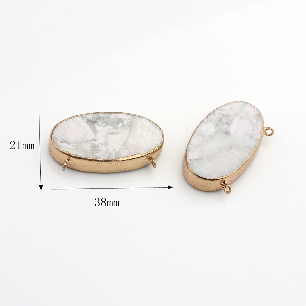 2:White 38x21mm