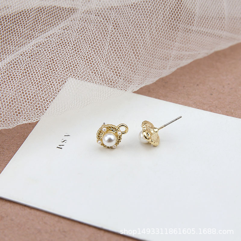 8:8# Pearl Stud Earrings 10x12mm