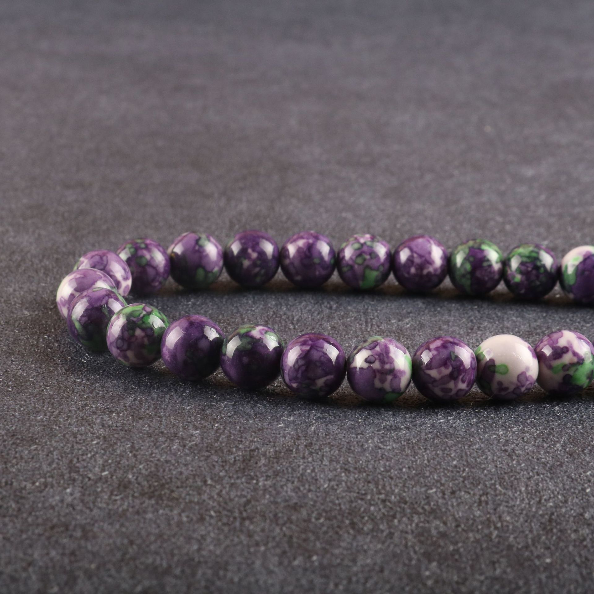 Purple 6mm (62pcs/string)