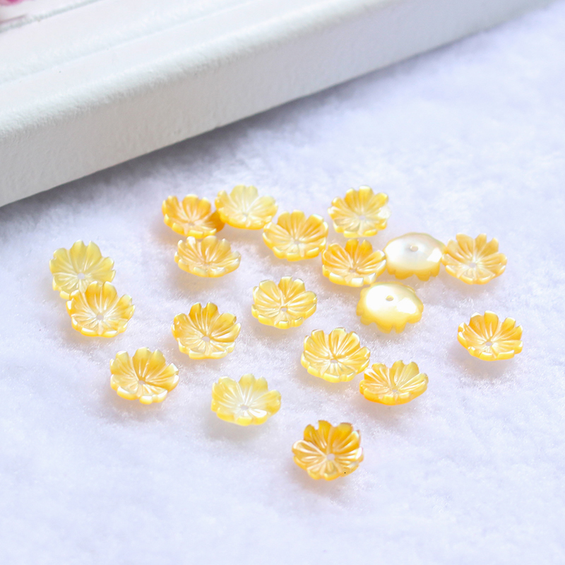 yellowfive petals