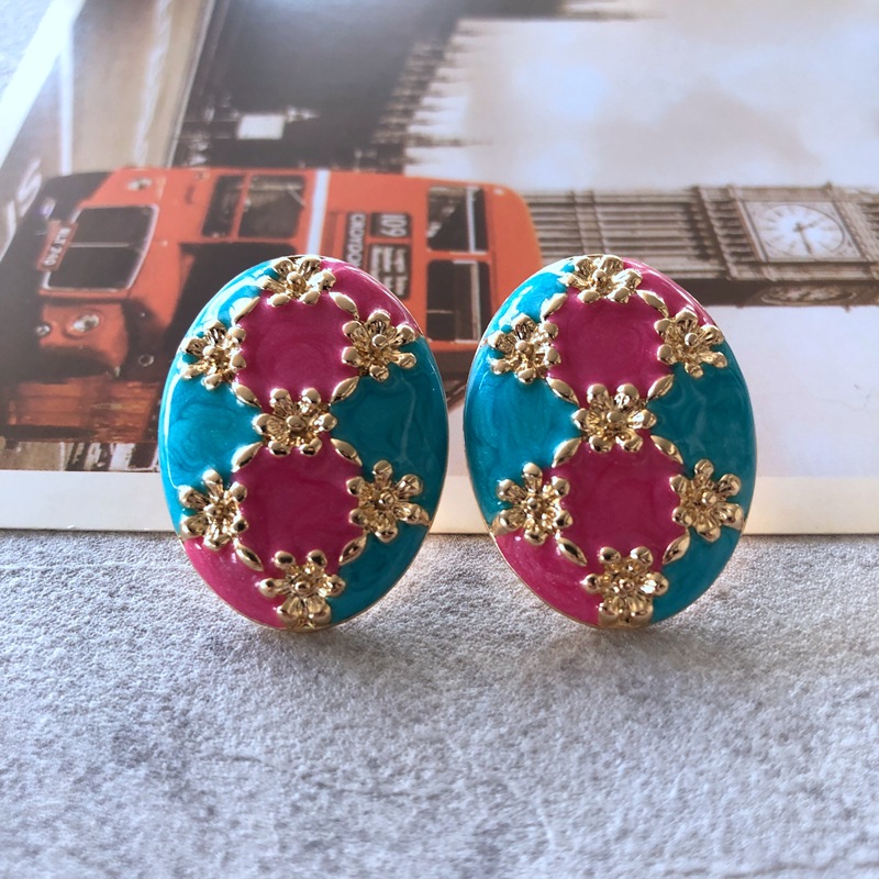 3 stud earring 30x22mm