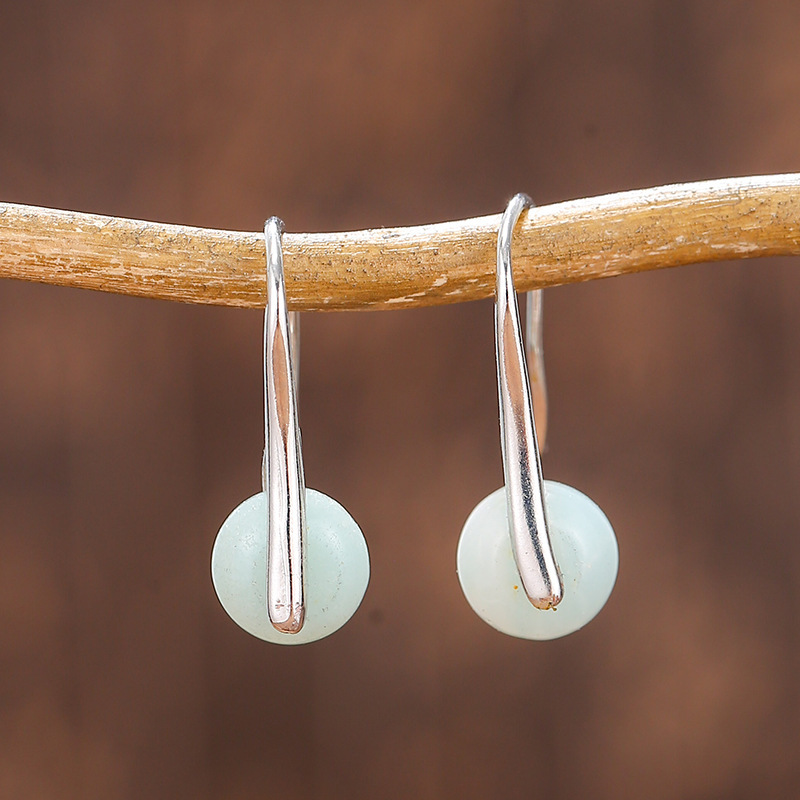 16:Green Aventurine silver ear hook