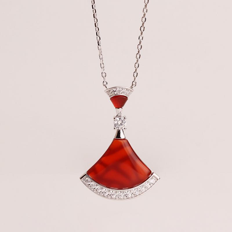 1:platinum color plated with red agate