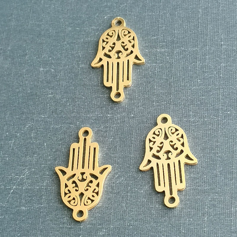 3:gold pendant