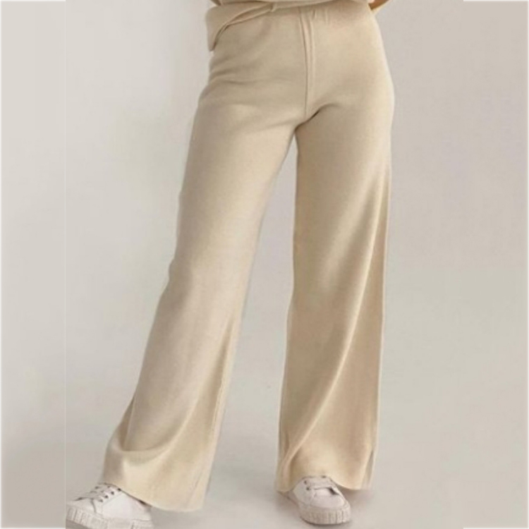 apricot pants