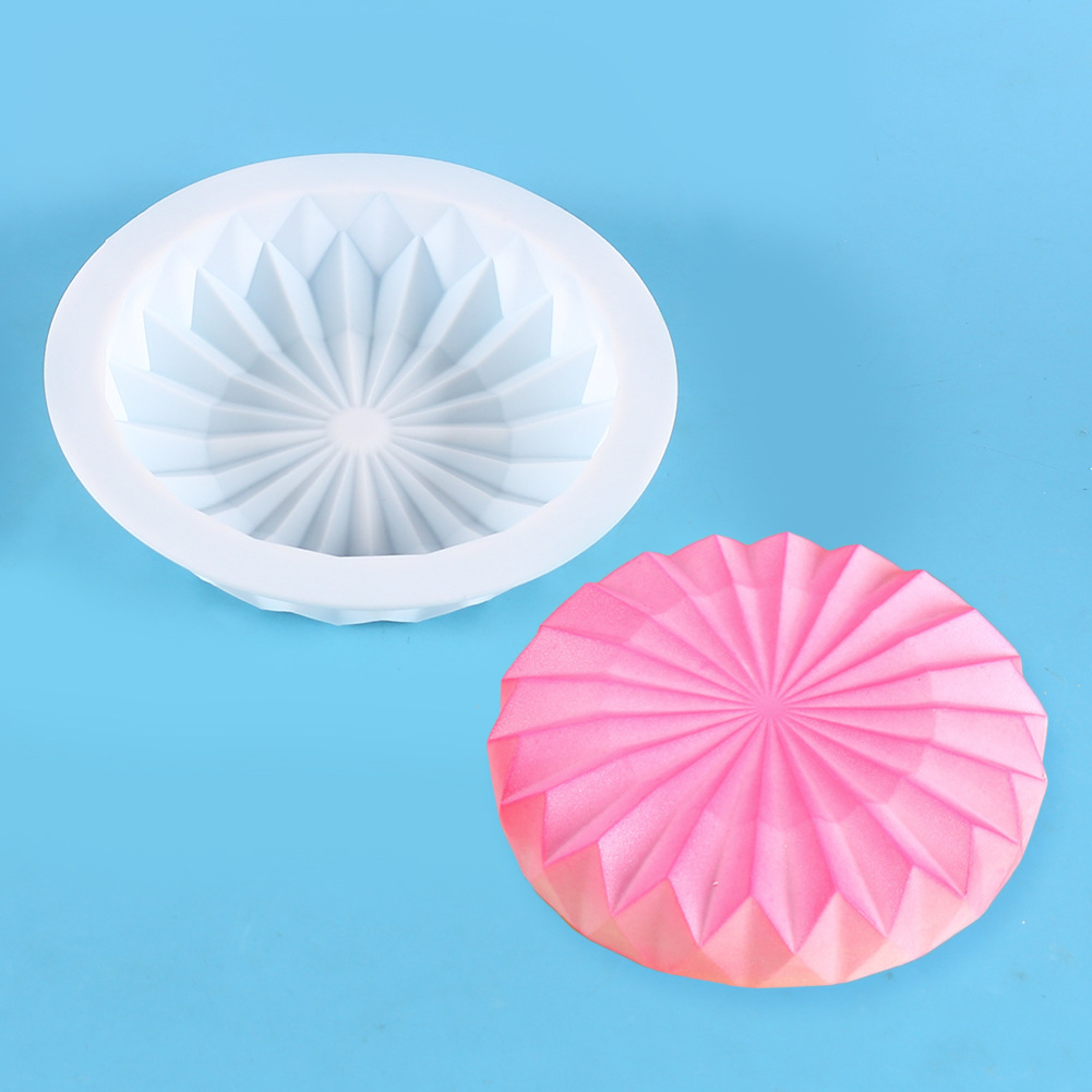 Origami round model