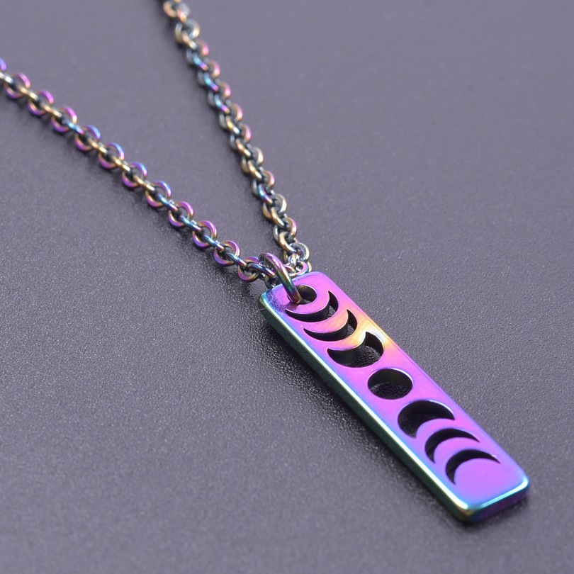 5:7 colour necklace