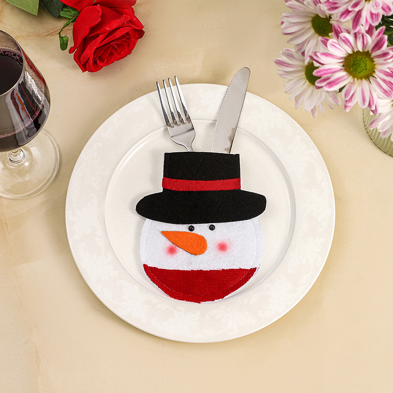 Black hat snowman