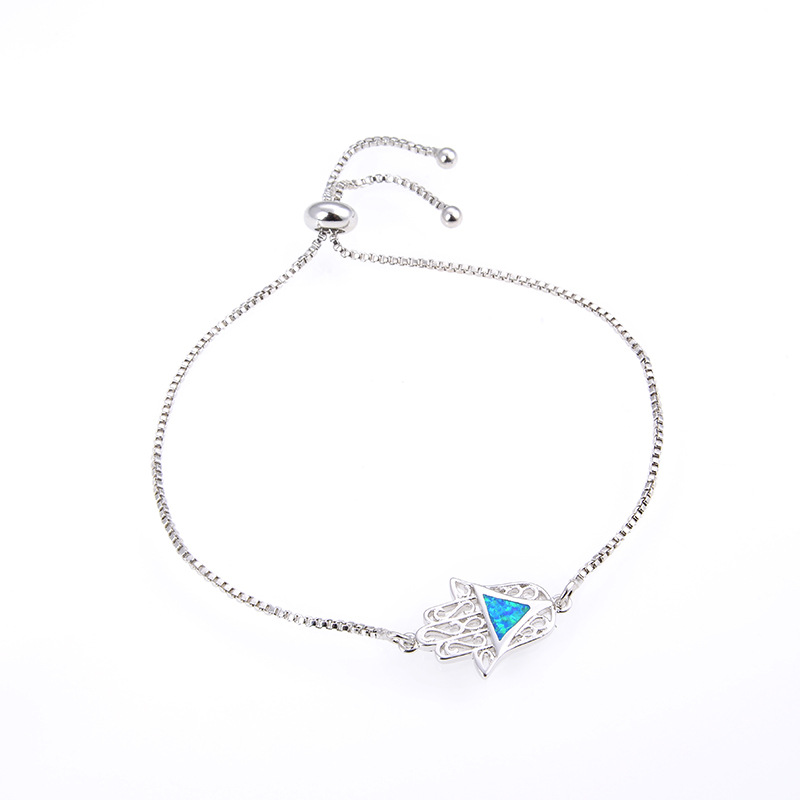 20:White gold blue triangle palm Opal