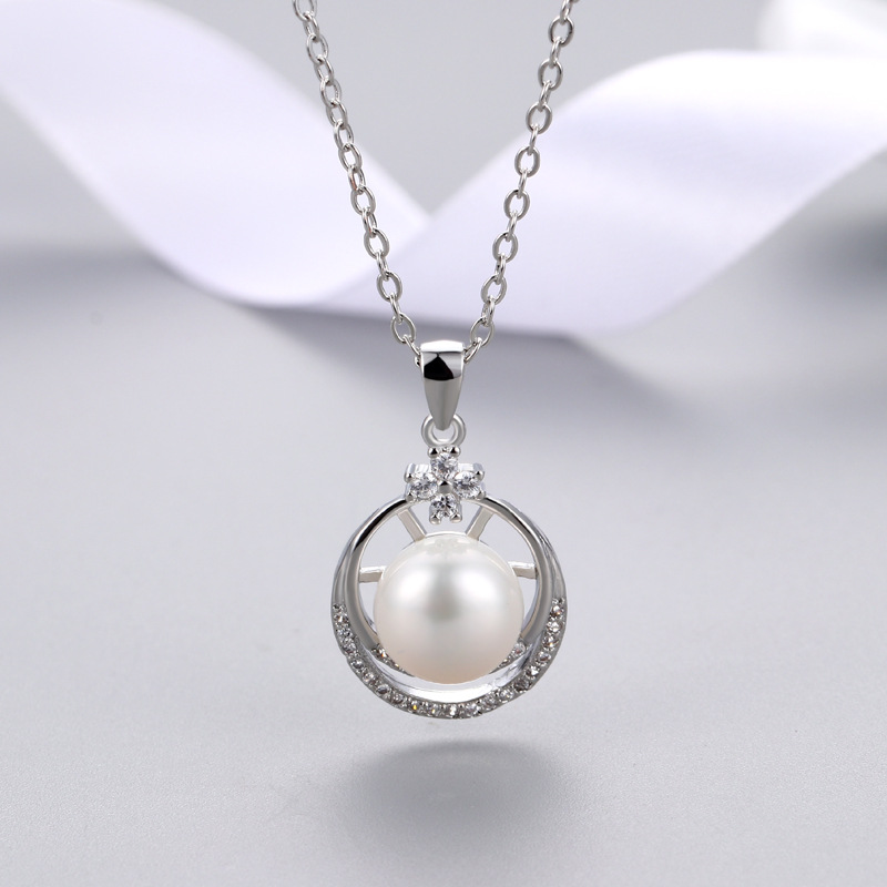 Platinum Color Pendant