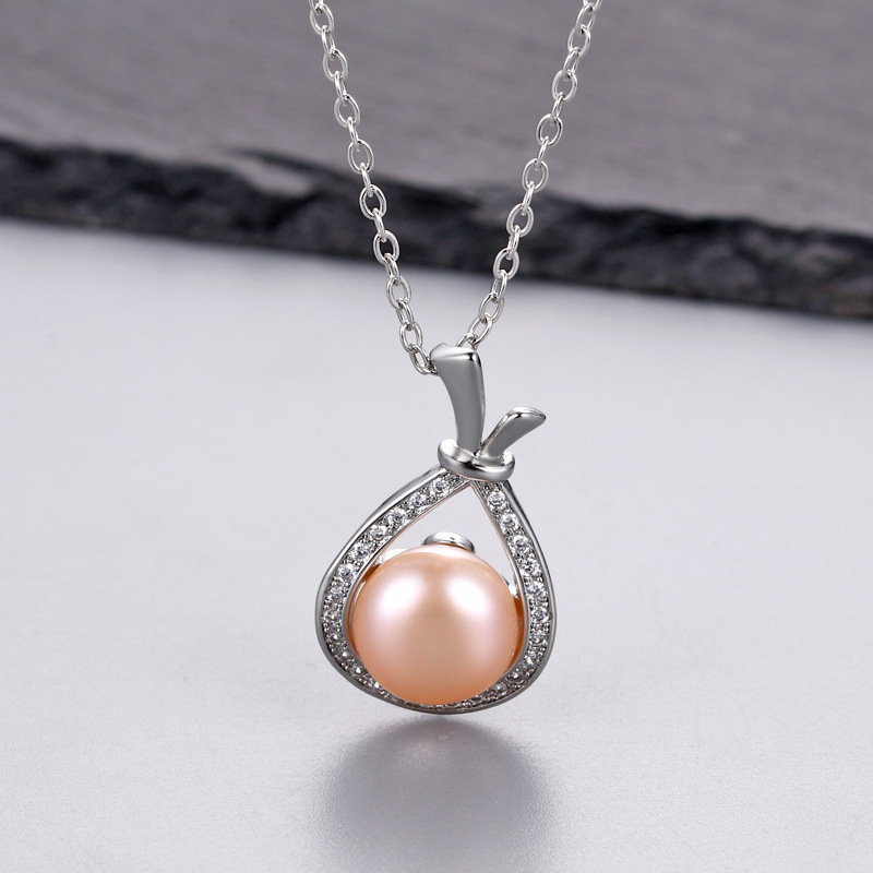 Platinum Color Pendant