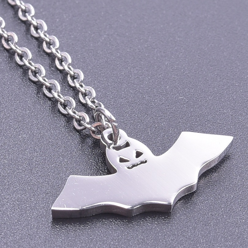 Steel color + necklace