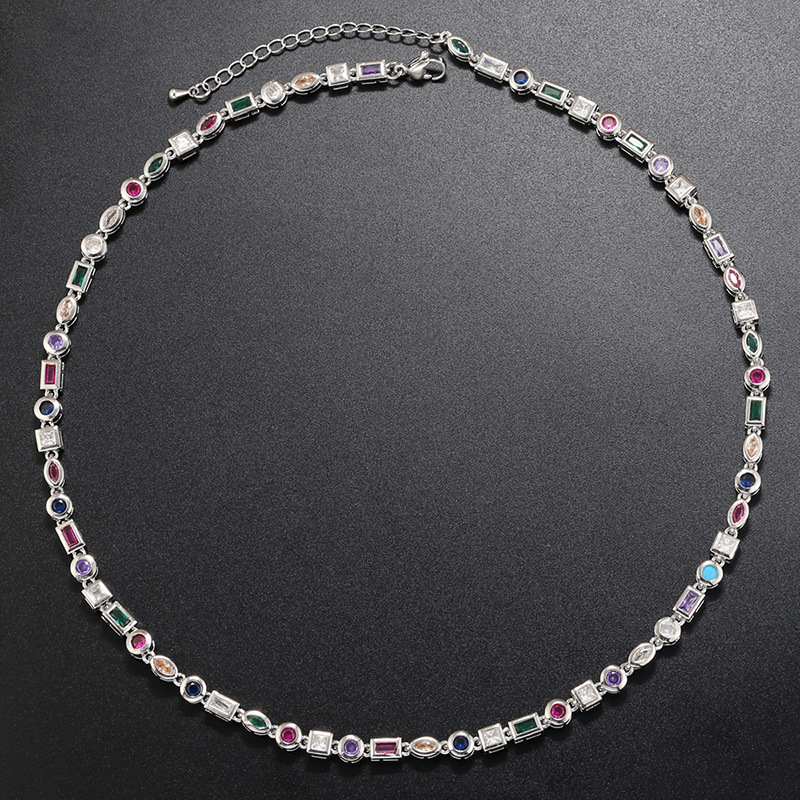 2:White gold necklace