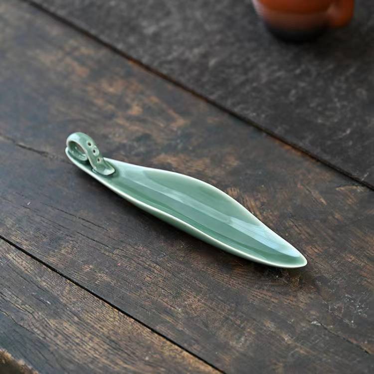 1:Single stove boat (Green) 22.5*4.6cm