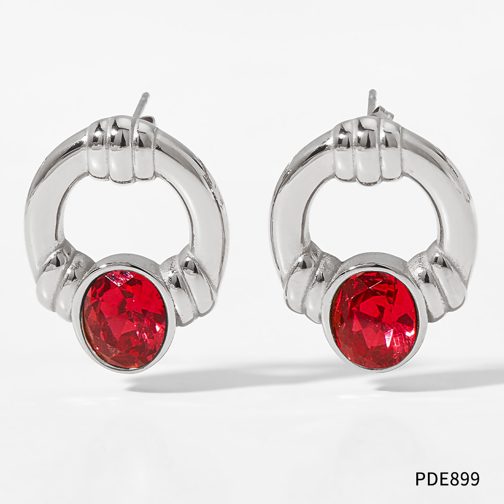 PDE899 White gold + red diamond