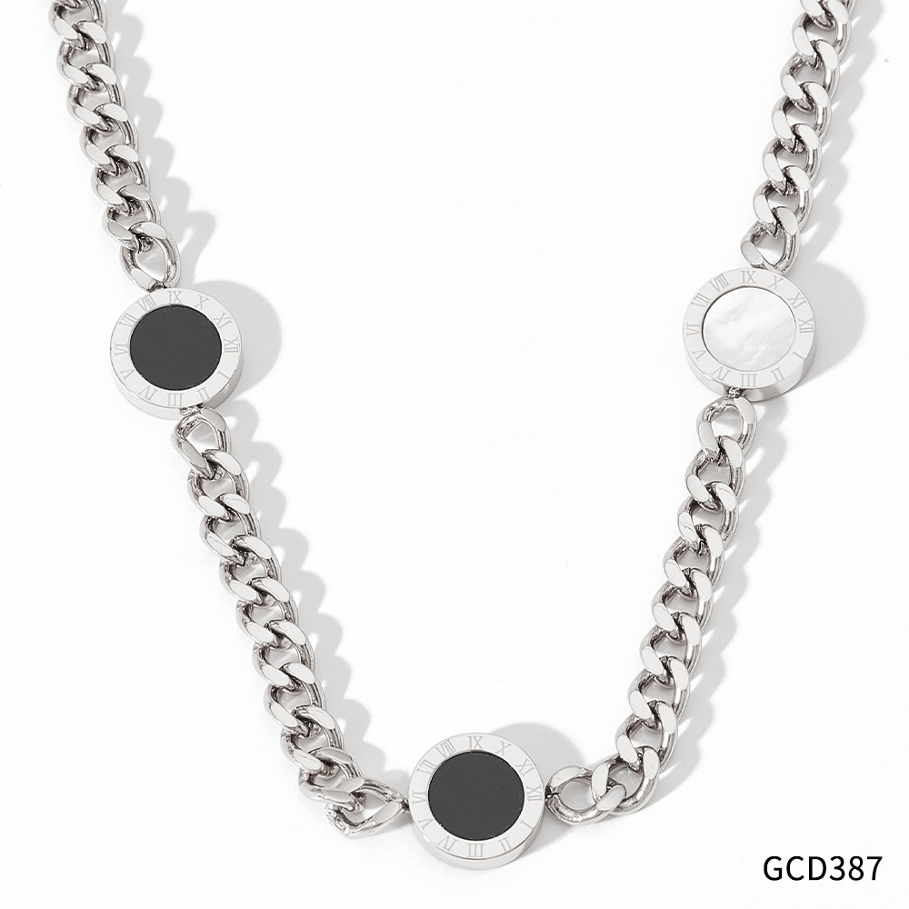 2:GCD387 necklace steel color