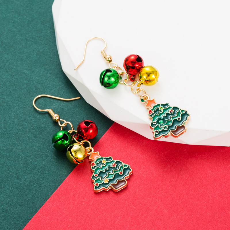 Christmas tree earrings