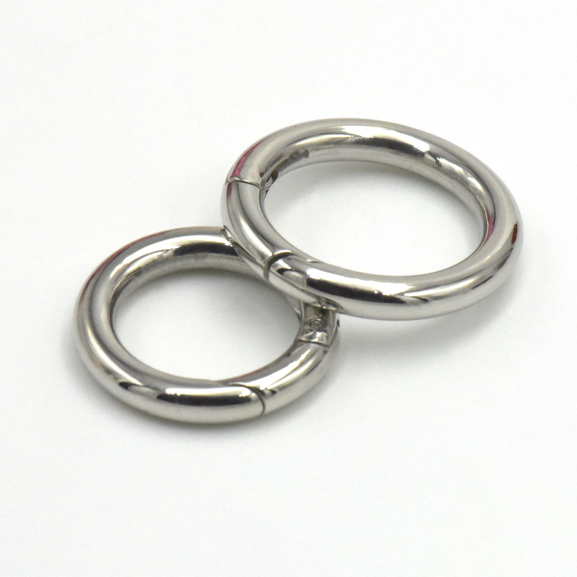 steel color Outside diameter 18mm