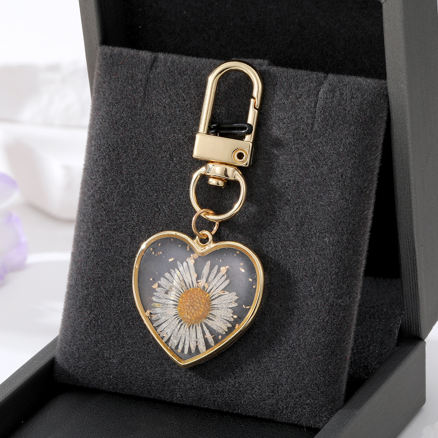 3:Love Daisy key ring