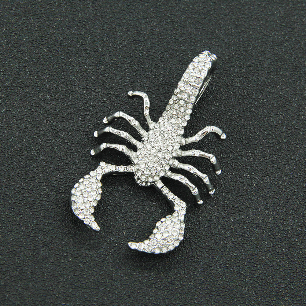 Single pendant-silver (Scorpion)