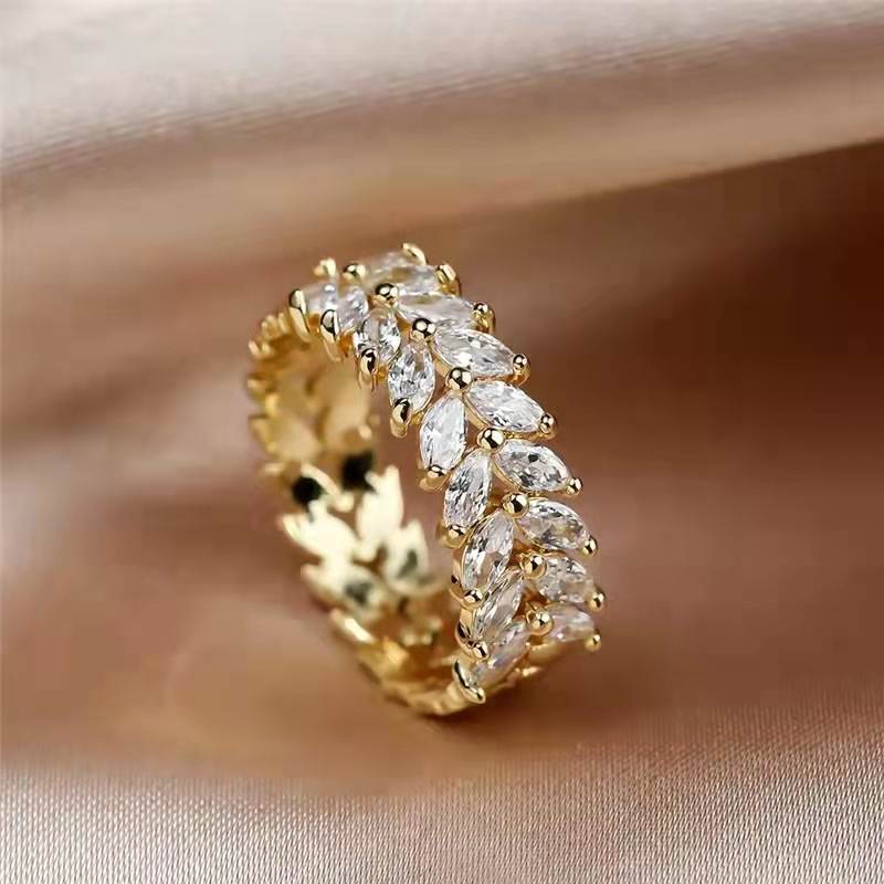 gold ring size 8