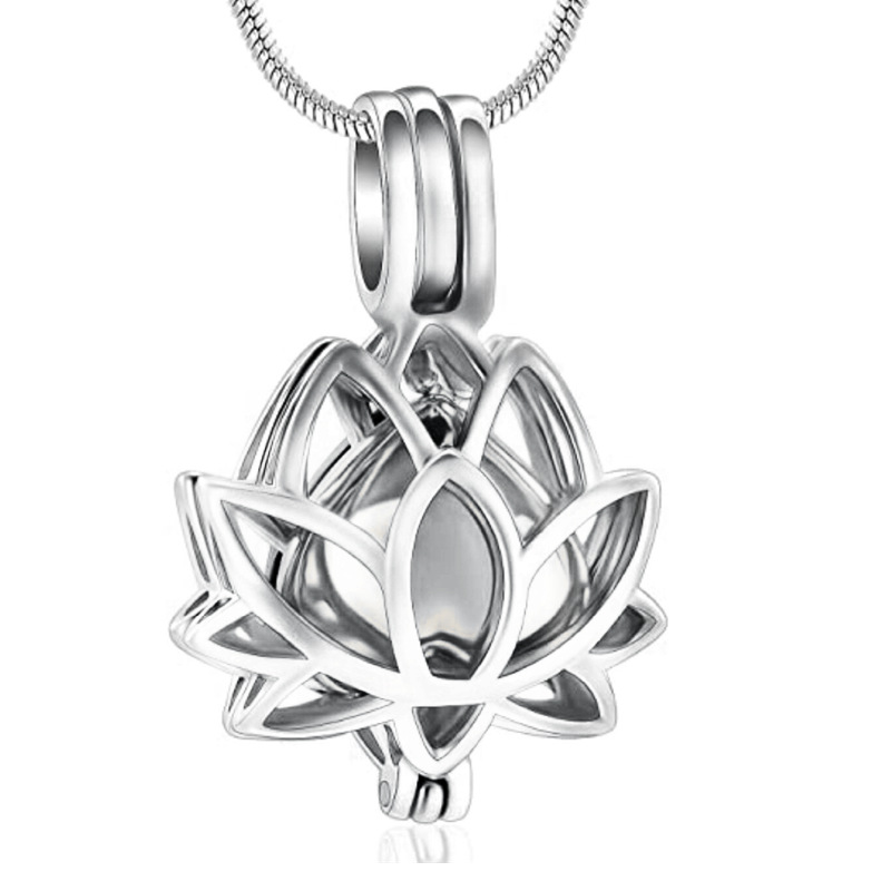 4:Silver Pendant