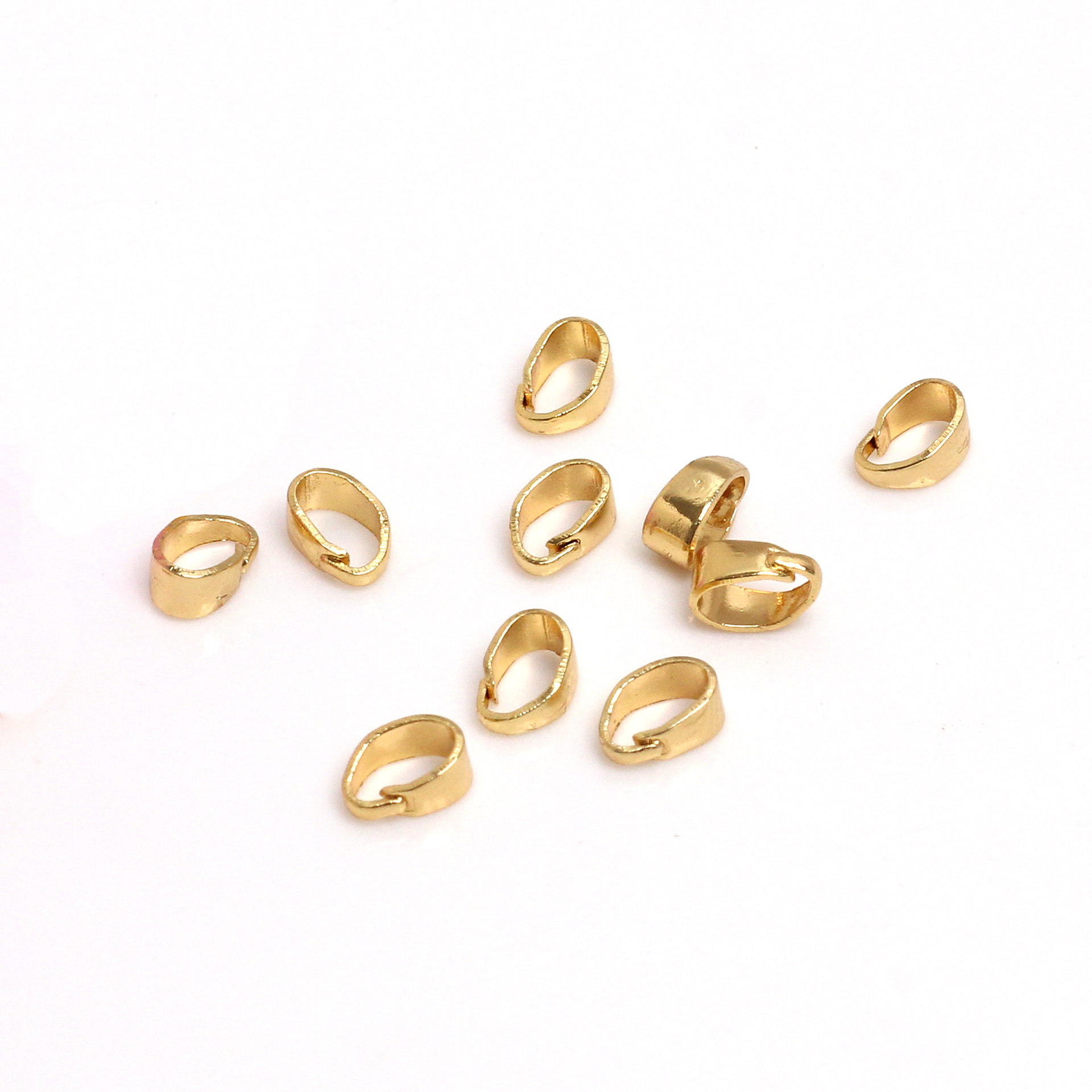 B 18K gold 4x6mm