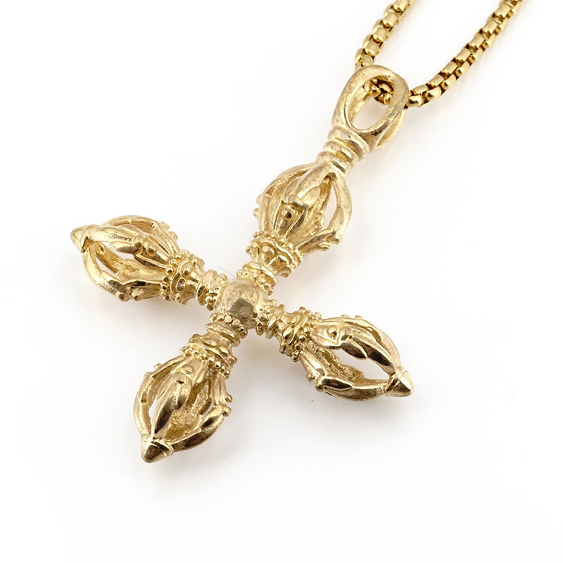 4:gold Pendant necklace