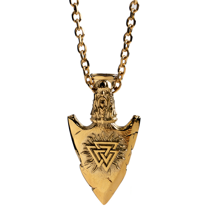 2:gold pendant with 70cm gold necklace