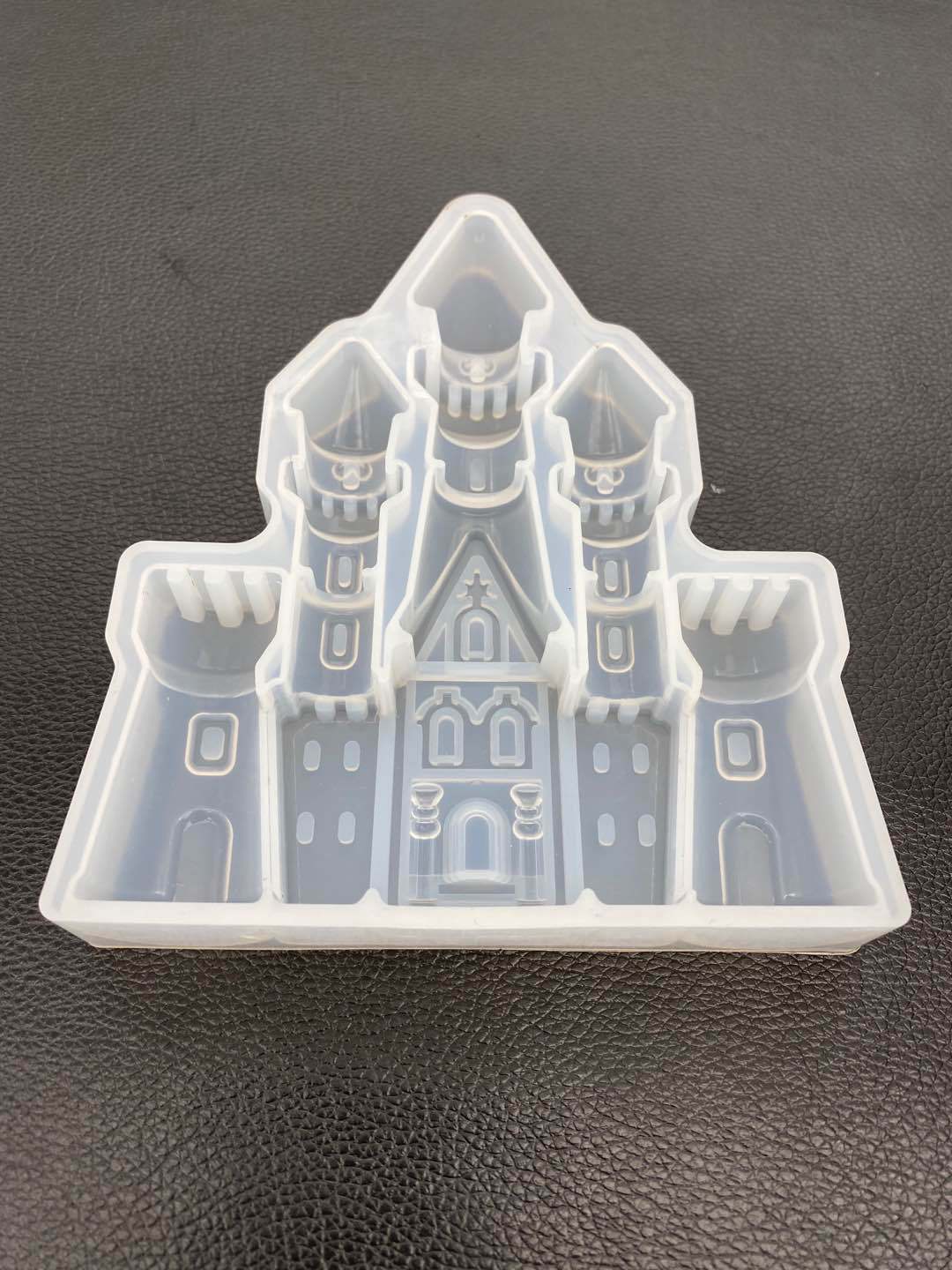 Mirror castle mold