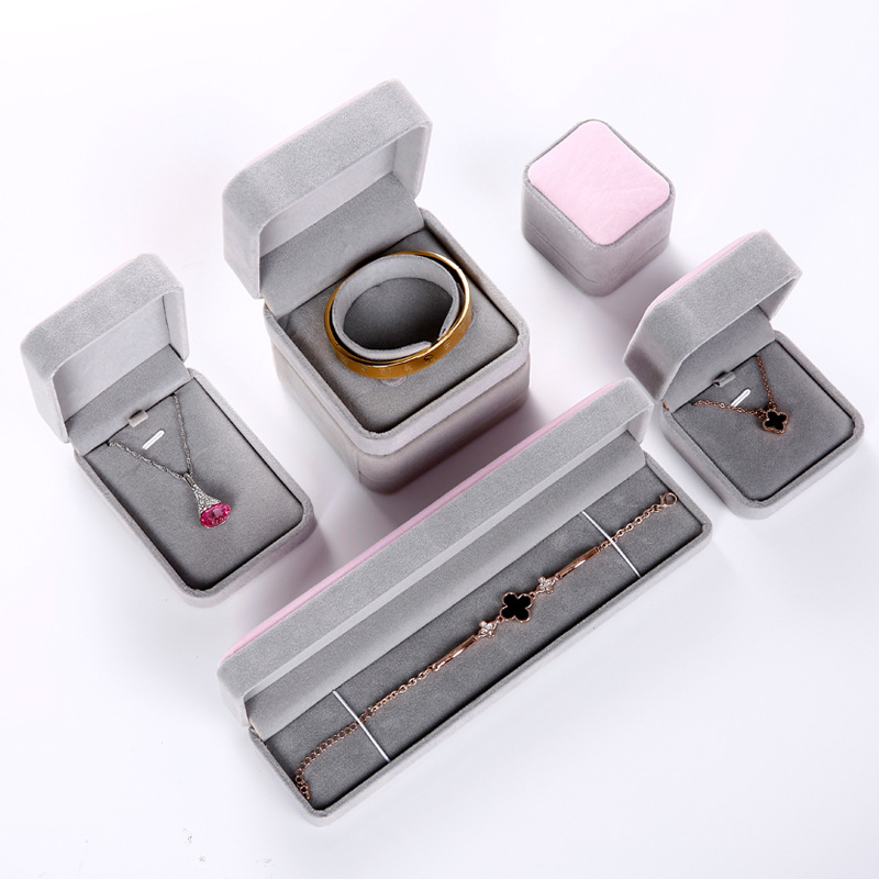 gray pink 4.5*5cm small ring stud box