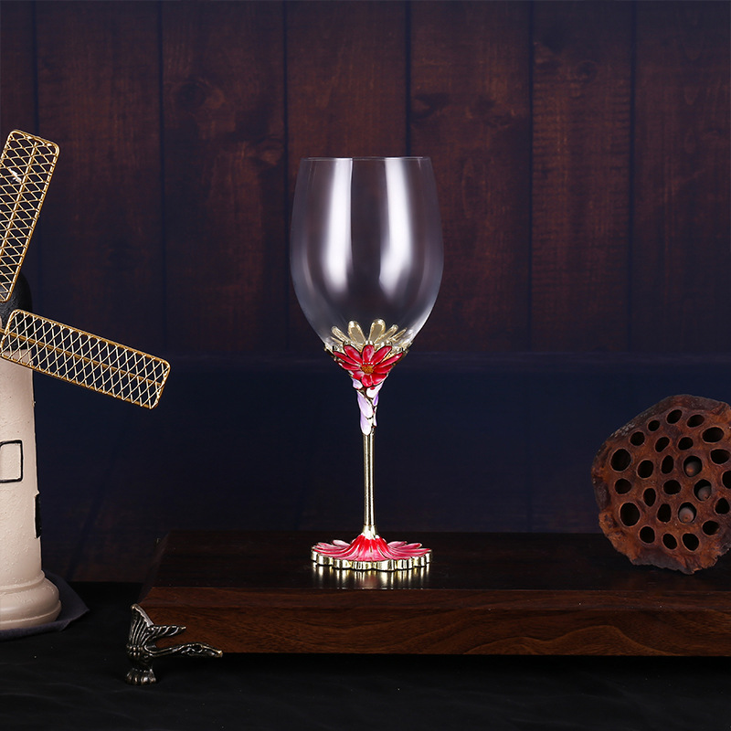 Chrysanthemum wine glass single simple