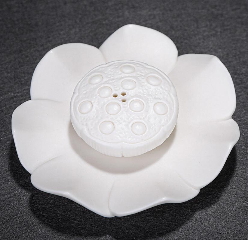 Lotus seed incense insert/White porcelain 10.5*10.5*3cm