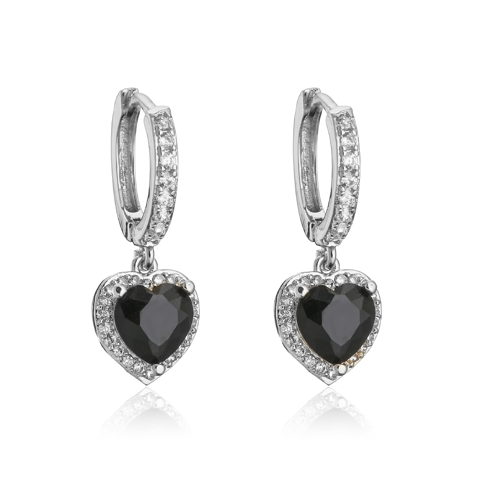 7:White gold and black diamonds