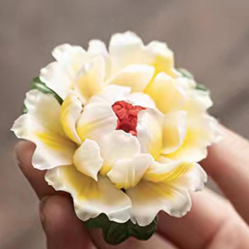 Peony - Yellow and white 6.3*6.3*3cm