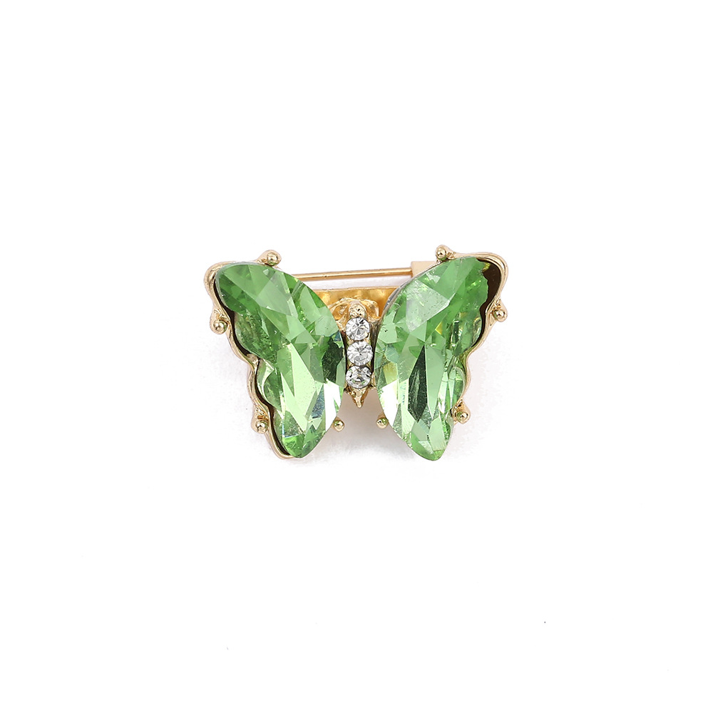 apple green butterfly2.2x1.6cm