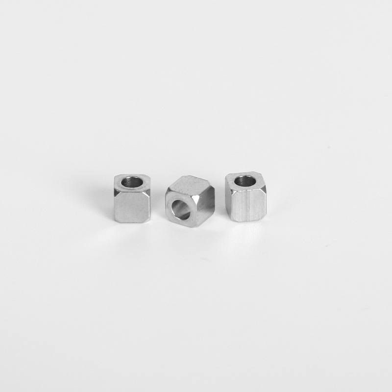 A 8x8x3.0mm