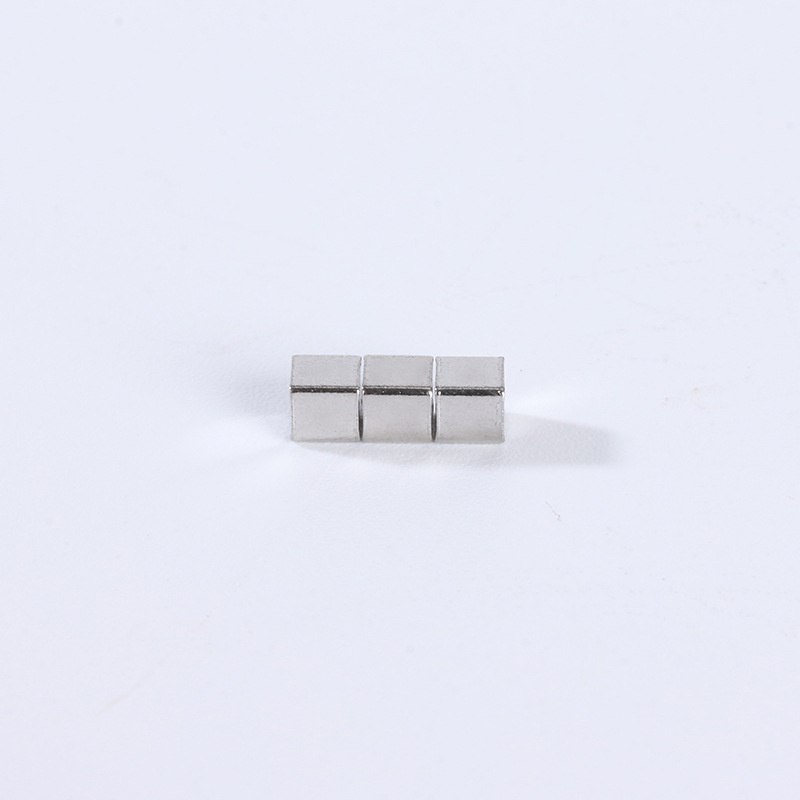 C 3x3mm