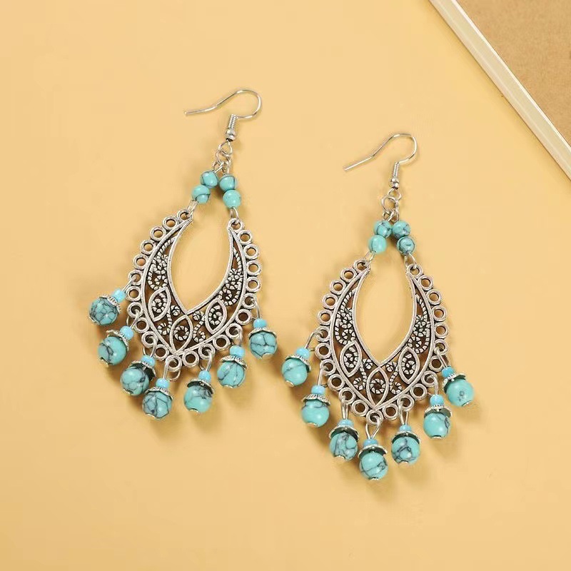 C earring 70x40mm