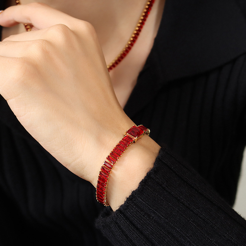 3:Red Bracelet -15 and 5cm