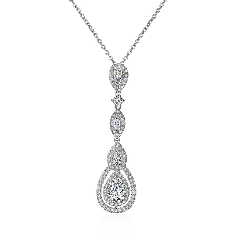 4:Necklace platinum color plated