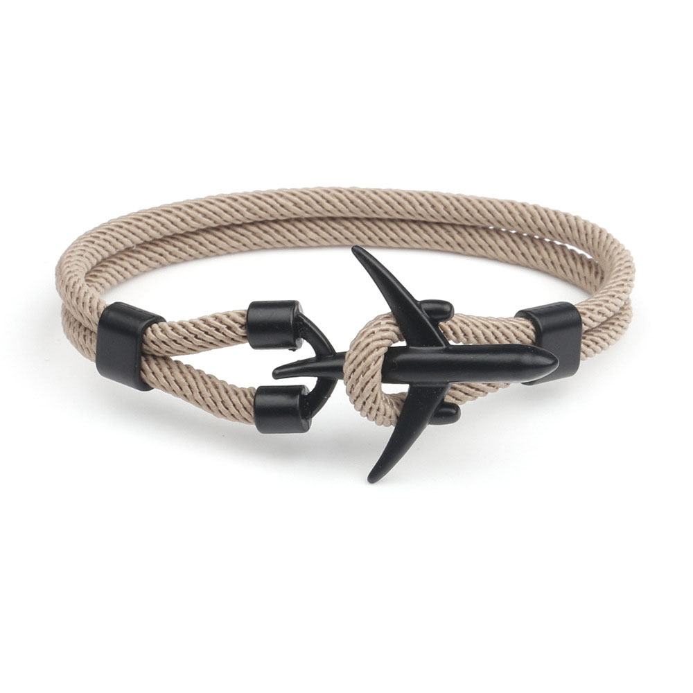 13:Black double-hole khaki rope