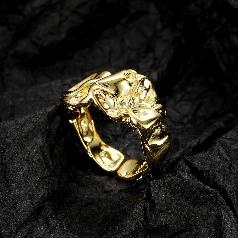 2:yellow gold