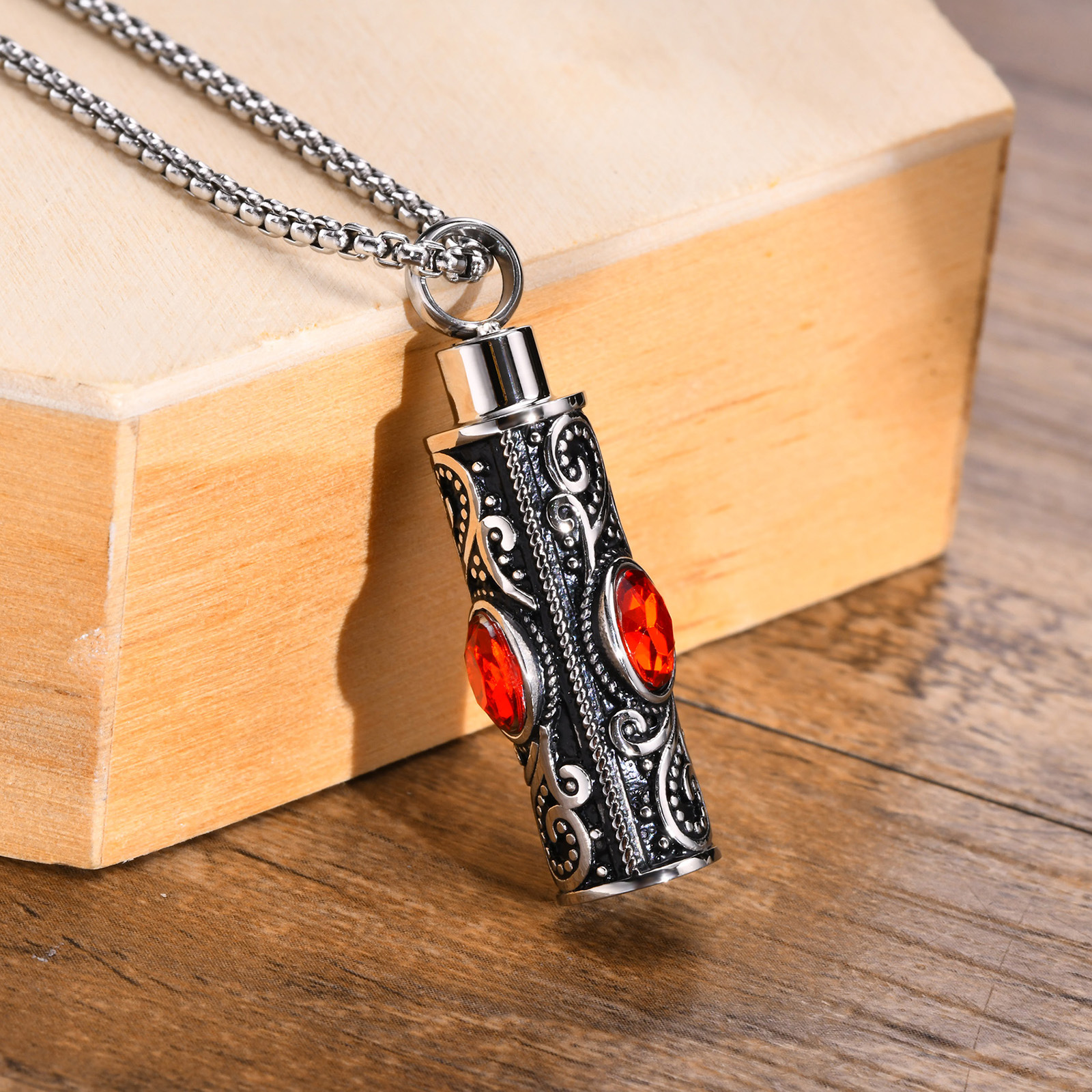 Red pendant necklace